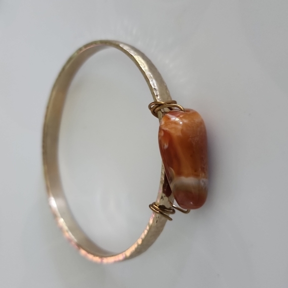 Custom bangle with stone - Picture 1 of 7